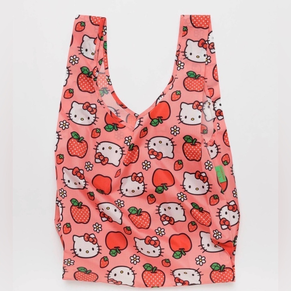 NWT Baggu Hello Kitty Standard Bag Apple - Picture 2 of 7